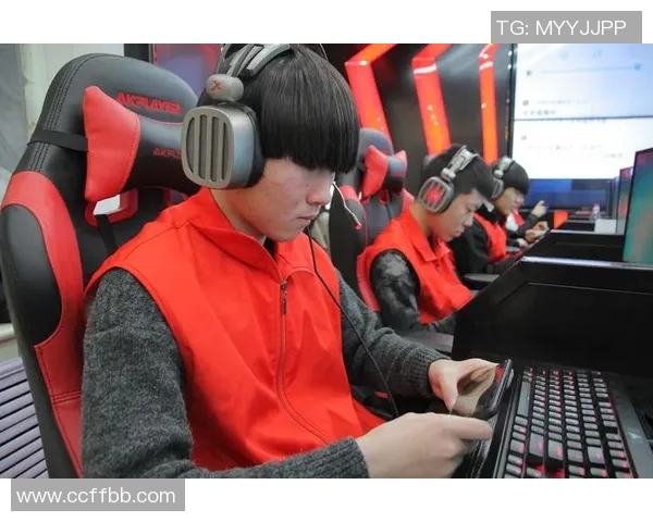 热议英雄联盟V5战队如何通过团队协作变革实现巅峰对决 热议英雄联盟V5战队如何通过团队协作变革实现巅峰对决